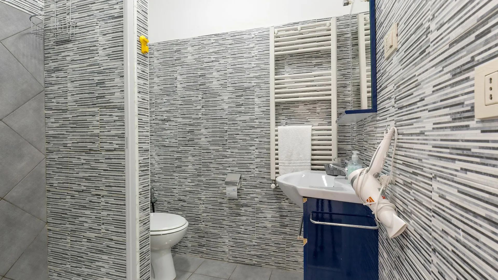 Beb Domus Arbenzio San Giovanni Suite 罗马 住宿加早餐酒店